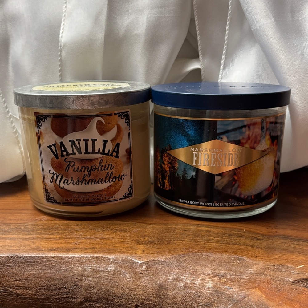 Bath & Body Works Vanilla Pumpkin Marshmallow and Marshmallow Fireside Candles